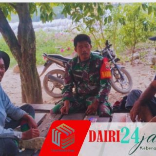 Babinsa Koramil 05/TP “Ngopi Santai” Bareng Warga Lau Njuhar I: Komsos Sambil Serap Aspirasi
