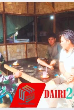 Babinsa Koramil 05/TP Serda J. Ginting Gelar Komsos, Perkuat Sinergi dengan Warga Desa Kempwa