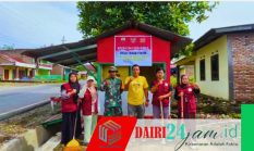 Semangat Gotong Royong Hidup Lagi! Babinsa Koramil 05/TP Sertu Warpadli Kompak Bersih-Bersih Desa Bareng Warga Tanah Pinem
