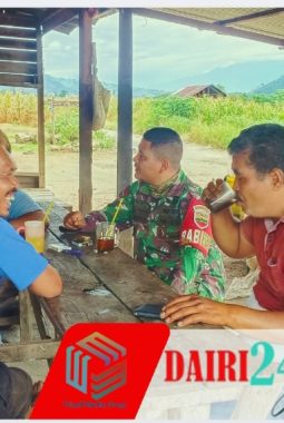 Babinsa Koramil 05/TP Serma Supriadi Hutasoit Laksanakan Komsos di Desa Pasir Tengah