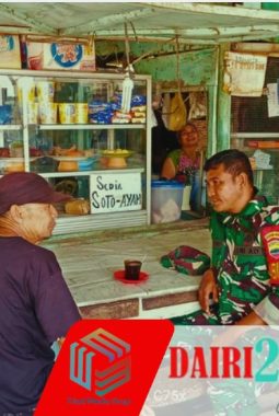 Babinsa Koramil 05/TP Sertu Warpadli Silaturahmi dengan Masyarakat Desa Suka Dame