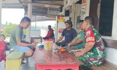 Personel Koramil 05/TP Serma Supriadi Hutasoit Silaturahmi Bersama Masyarakat Desa Binaan Di Desa Tanah Pinem