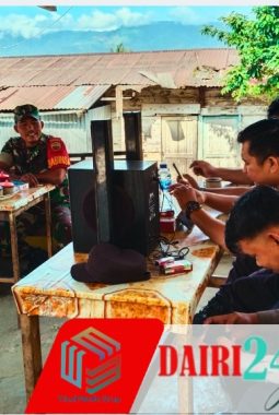 Pererat Sinergitas, Babinsa Koramil 05/TP Ngopi Santai Bersama Personel Polsek Tanah Pinem