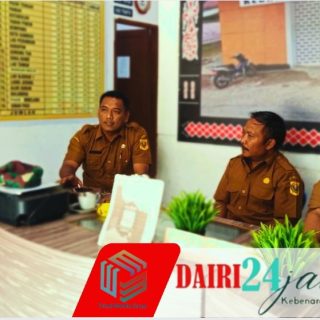 Personel Koramil 05/TP Sertu Warpadli Silaturahmi bersama Pegawai Kecamatan Tanah Pinem