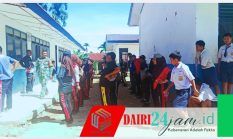 Sambut HUT RI, Serda  Warpadli Babinsa Koramil 05/TP  Latih  PBB Siswa SMAN 1 Tanah Pinem