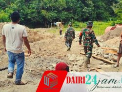 Semangat Gotong Royong, Babinsa Dampingi Pembangunan Jembatan Perintis Garuda di Pegagan Julu I