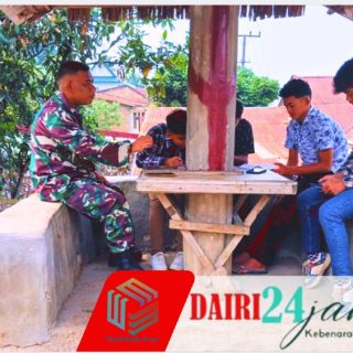 Mempererat Silaturahmi, Babinsa Koramil 05/Tanah Pinem Gelar Komsos Bersama Pemuda Desa Kuta Buluh