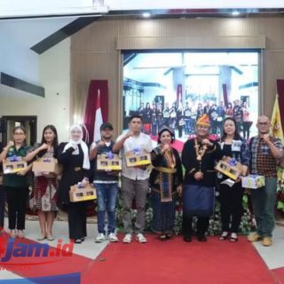 Capaian Kepemimpinan Vickner-Wahyu Dipaparkan dalam Resepsi HUT ke-79 Kabupaten Dairi