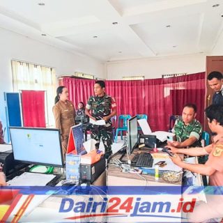 Babinsa Koramil 01/Sumbul Laksanakan Koordinasi dengan Staf Kecamatan Sumbul