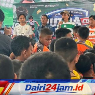 Buka Putra Kalang Cup ke-11, Plt Ketua PSSI Dairi Andi Prokeri Ujung Bakar Semangat Pesepak Bola Muda 