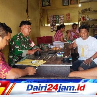 Mempererat Silaturahmi dan Jaga Kondusifitas, Babinsa Koramil 05/TP Sertu Hasanadi Gelar Komsos di Desa Balan Dua
