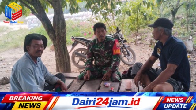 Perkuat Kemanunggalan TNI dan Rakyat, Serma S. Umri Gelar Komunikasi Sosial Bersama Warga Lau Njuhar I