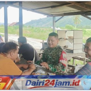 Babinsa Koramil 05/TP Pererat Silaturahmi dengan Warga